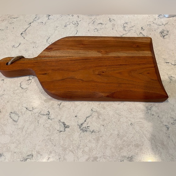 Wooden Serving Board - Picture 2 of 6